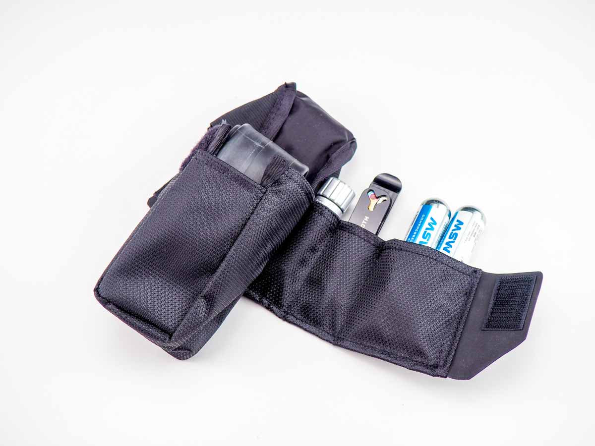 Ranger Cycling Adventure Pack SpeedSleev Ranger Fietstas Voor Onderweg: Houd Je Reservebanden En Gereedschap Bij De Hand Compacte Fietstas Voor Buis En Gereedschap Ranger Cycling Adventure Pack SpeedSleev Ranger Fietstas Voor Onderweg: Houd Je Reservebanden En Gereedschap Bij De Hand Compacte Fietstas Voor Buis En Gereedschap